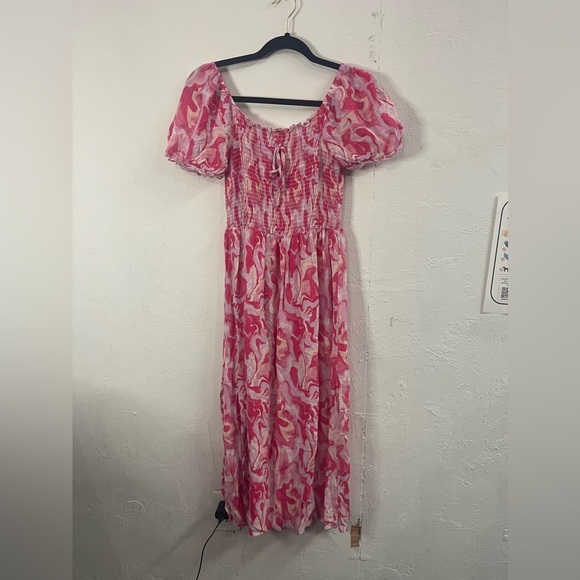 Dresses & Skirts - Marble print maxi dress
